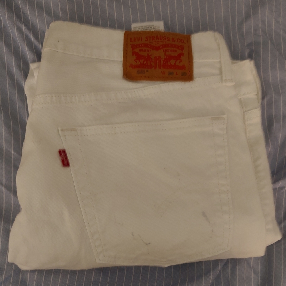 Levi's
